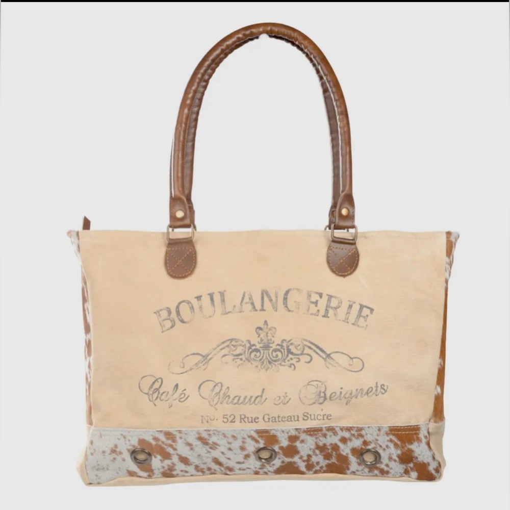 NWT Clea Ray Boulangerie Tote w/Cowhide Trim Tote Bag